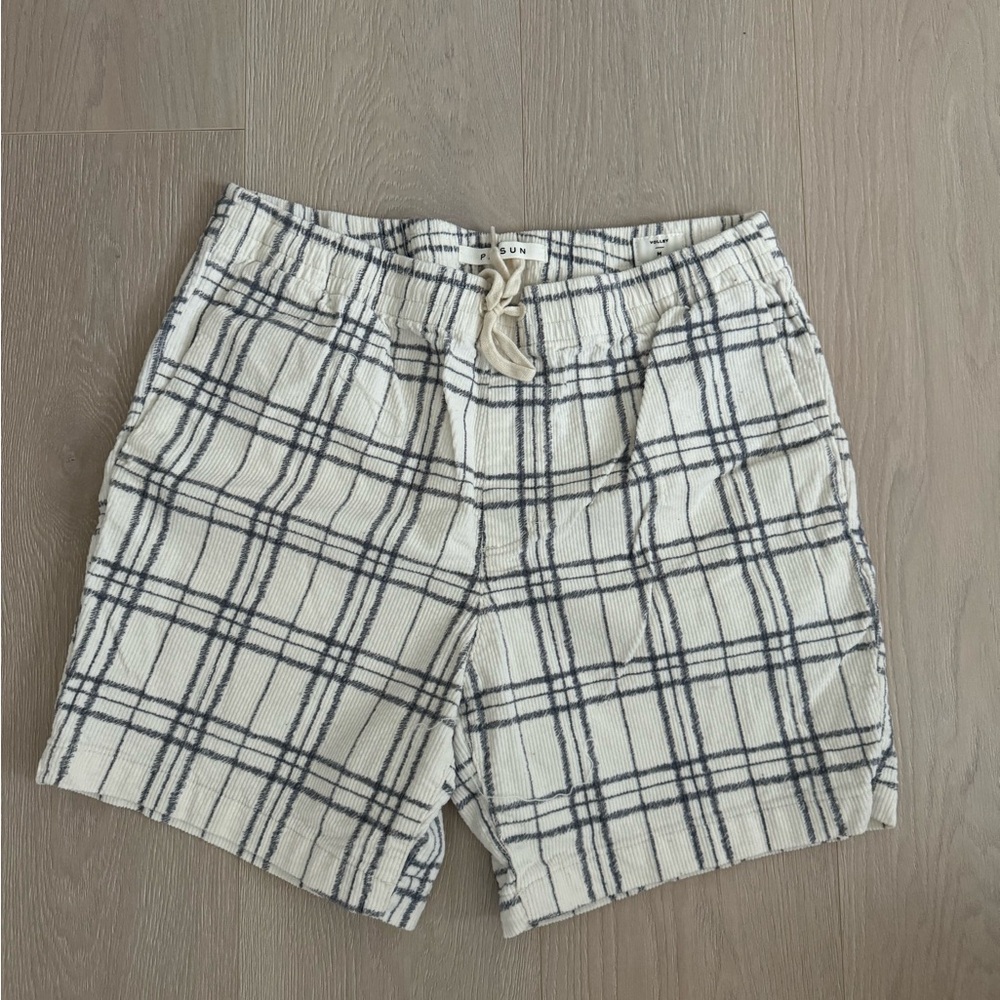 Pacsun Volley Shorts Men's Medium 6"
Inseam Corduroy Cream Plaid